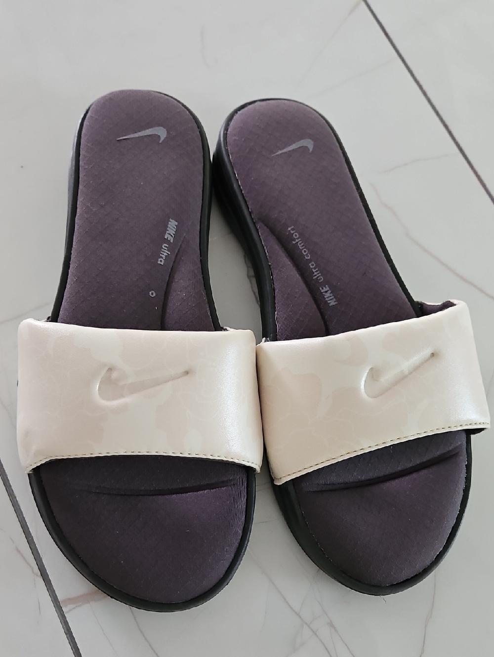 Nike Women’s Cream Slide Sandals with Purple Footbed